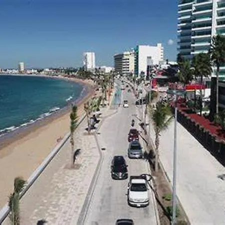 Blanco Armonía - Depto 1 - 2 Min Malecón-2
